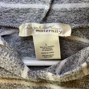 Striped maternity sweatshirt